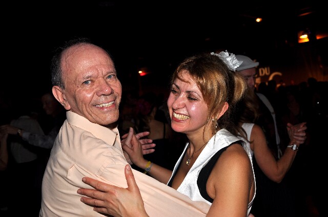 min 2008 11 08 fous swing 094